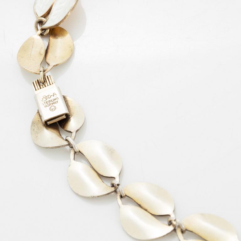 COLLIER, 2 st, förgyllt sterlingsilver och emalj, David Andersen, Norge, 1950/60-tal.