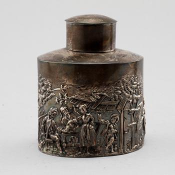 PARTI SILVER, 4 delar, mestadels England, 1800-talets slut och 1900-talets början. Vikt 209 g.