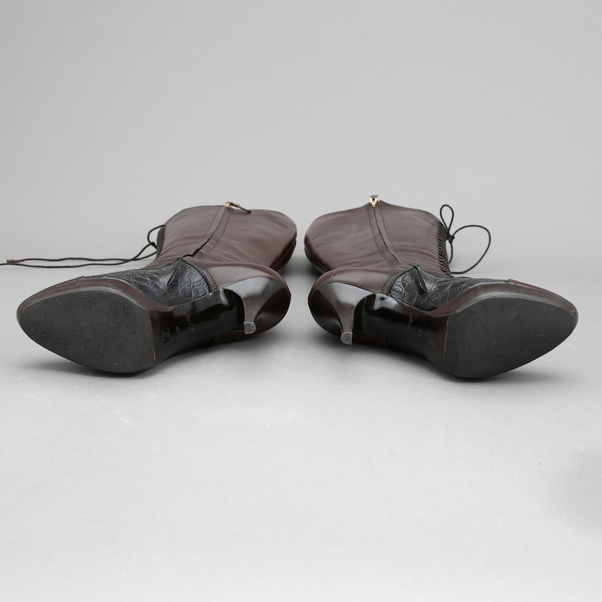 STÖVLAR, Louis Vuitton.