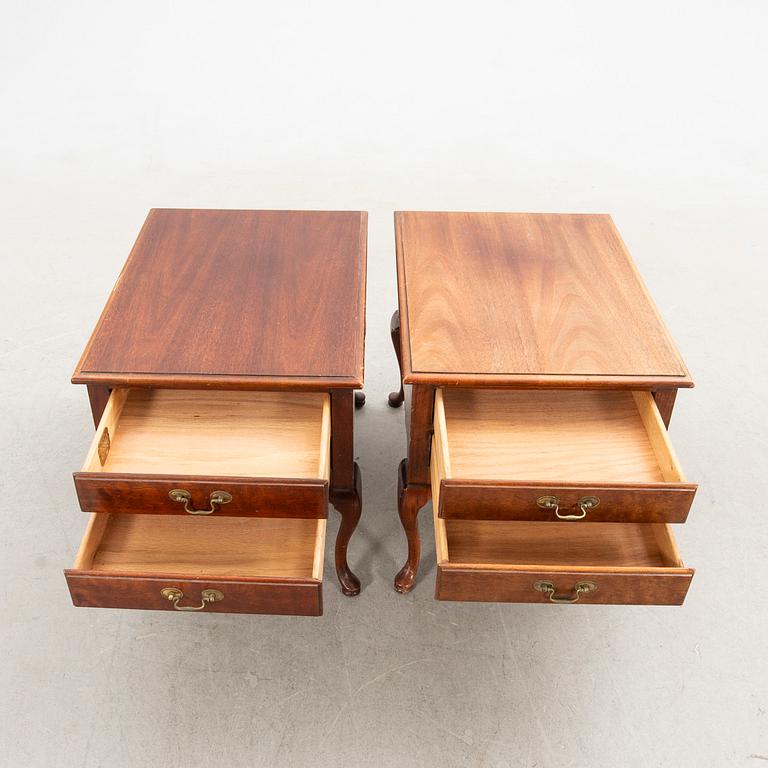 Nightstand, English style, 20th century.