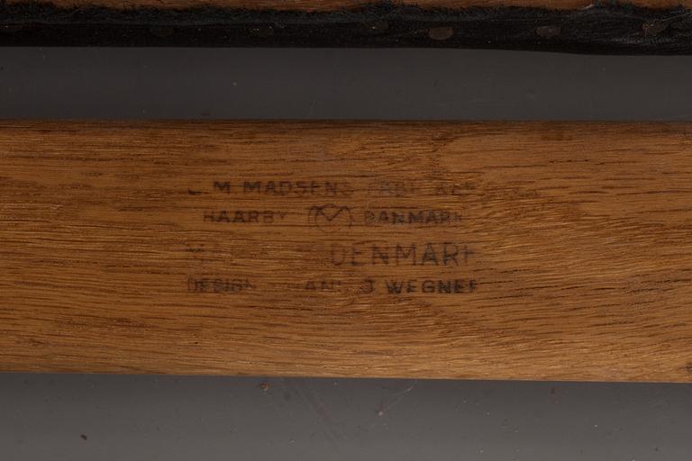 STOLAR, 3 st,  "W 2", s k "Spisestolen", Hans J. Wegner, C M Madsens Fabriker, Danmark.