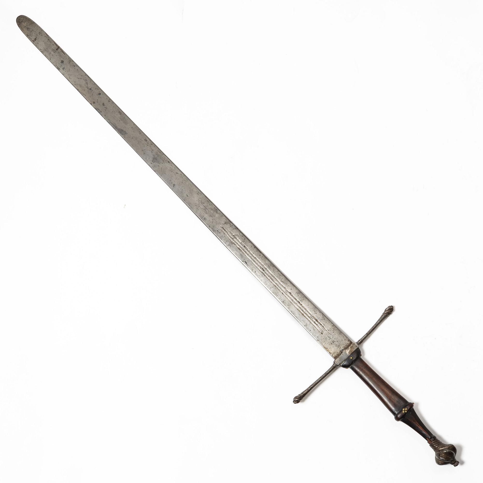 Tvåhandssvärd, 1800-tal med äldre delar.