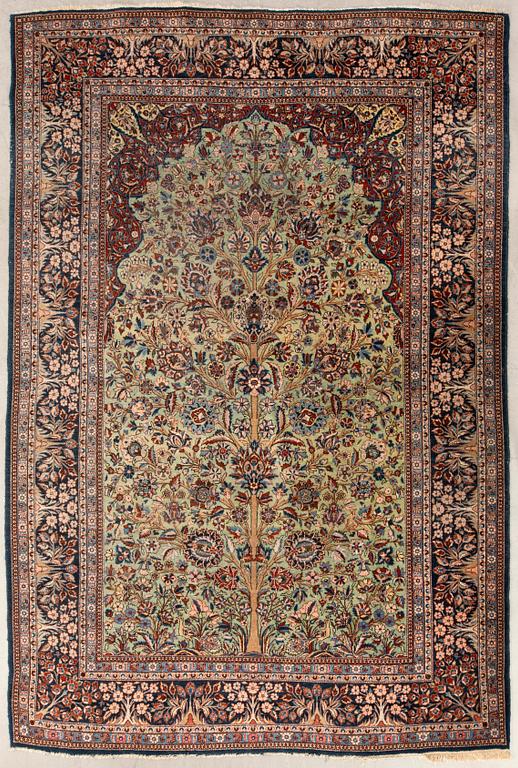 Oriental semi-antique rug, approximately 312x216 cm.