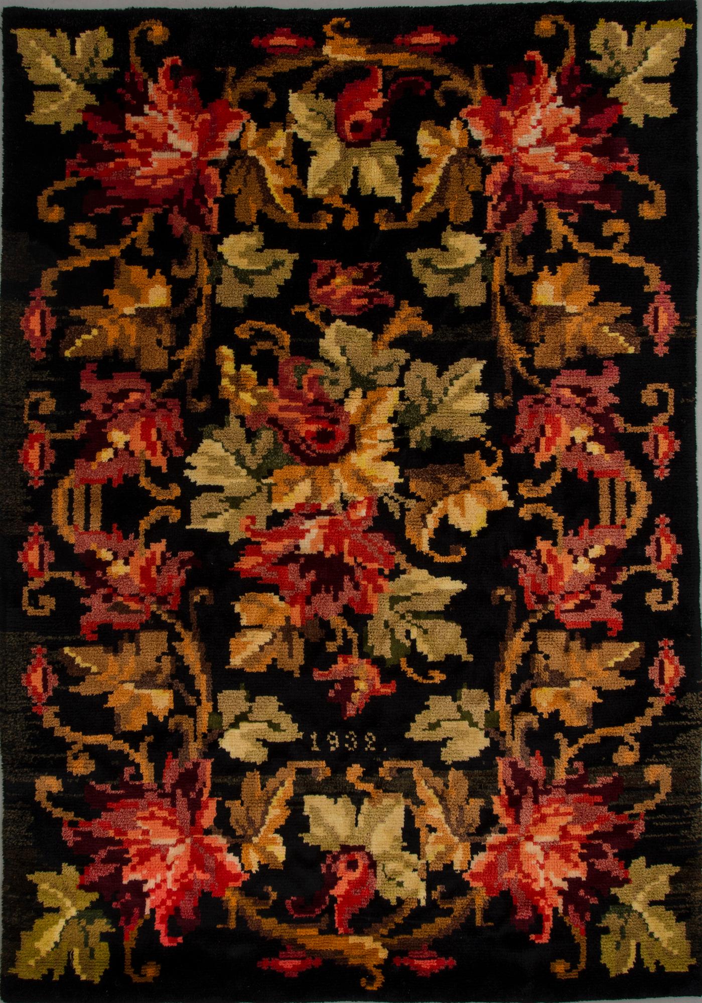 RYA, bär datering 1932. Ca 220x154 cm.