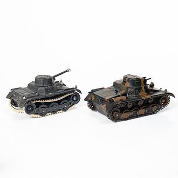 Tipp & Co & Gama, tanks, 2 pcs, Germany, 1940s.