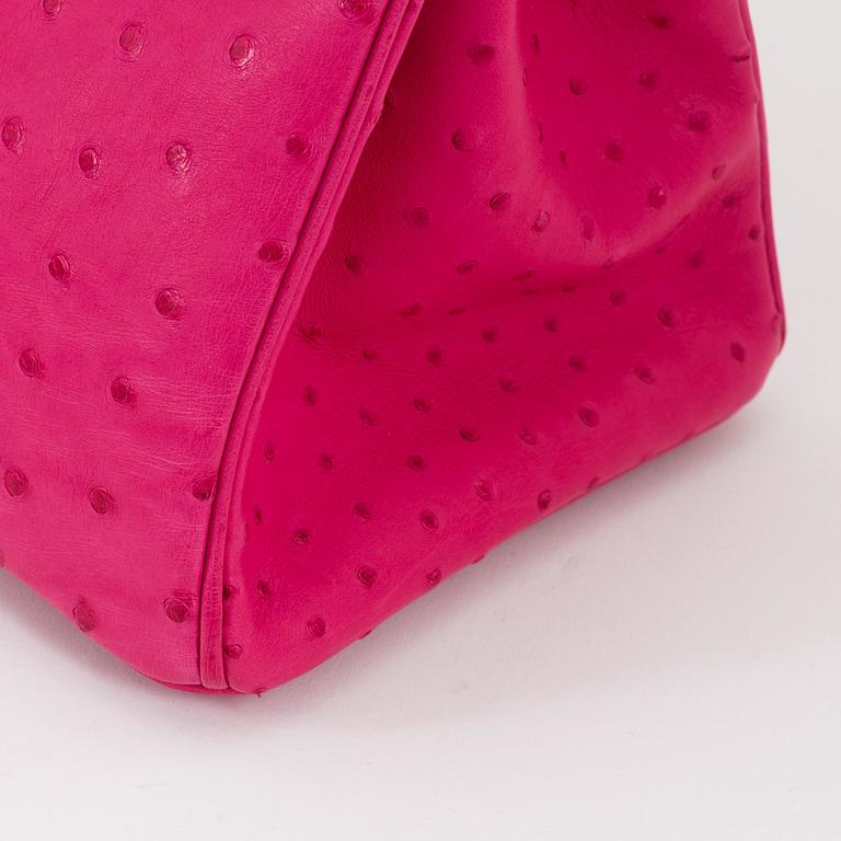 Hermès, a pink ostrich 'Birkin 30' handbag, 2019.