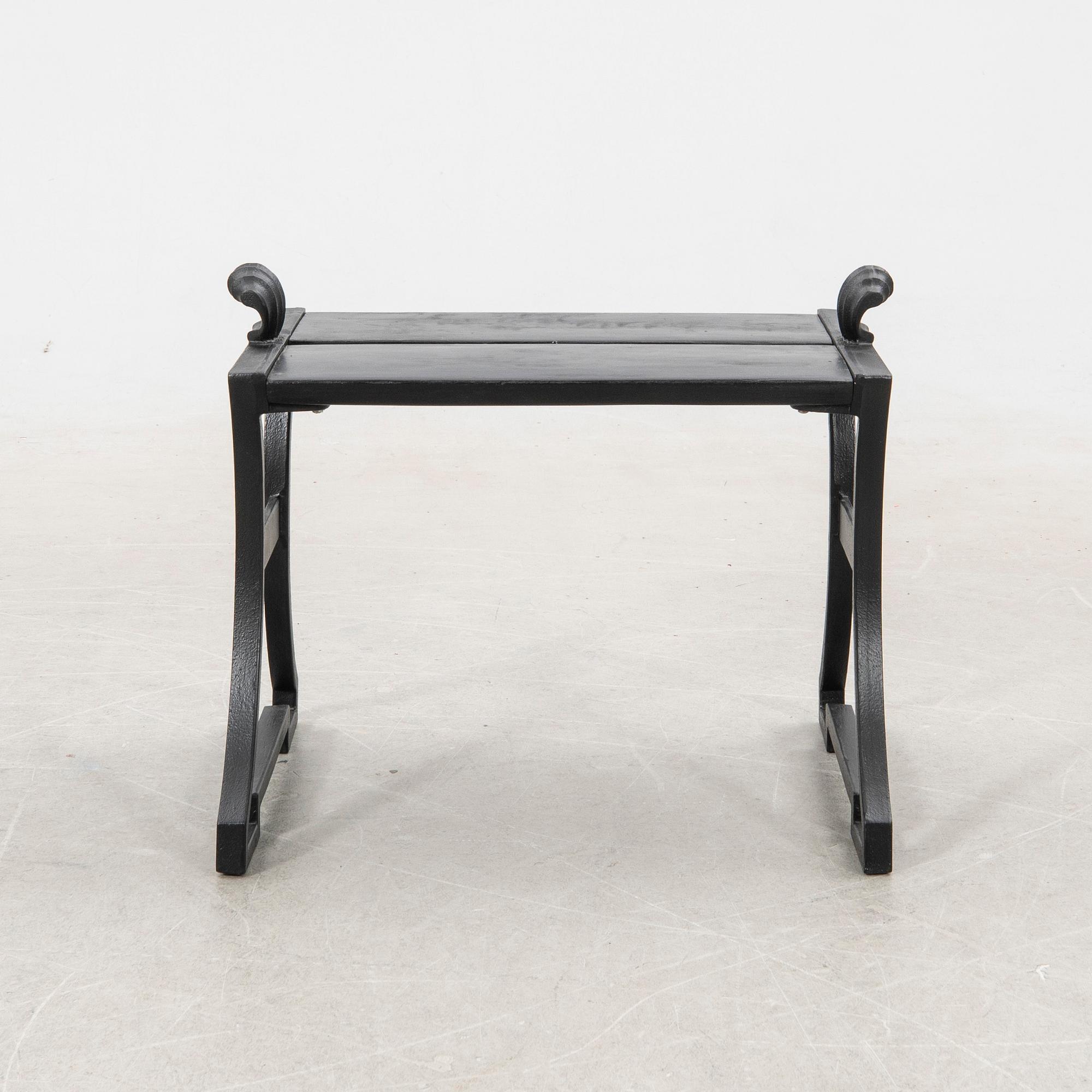 Folke Bensow, BENCH /STOOL, "Sneckan", Byarums Bruk, 1900s/2000s.