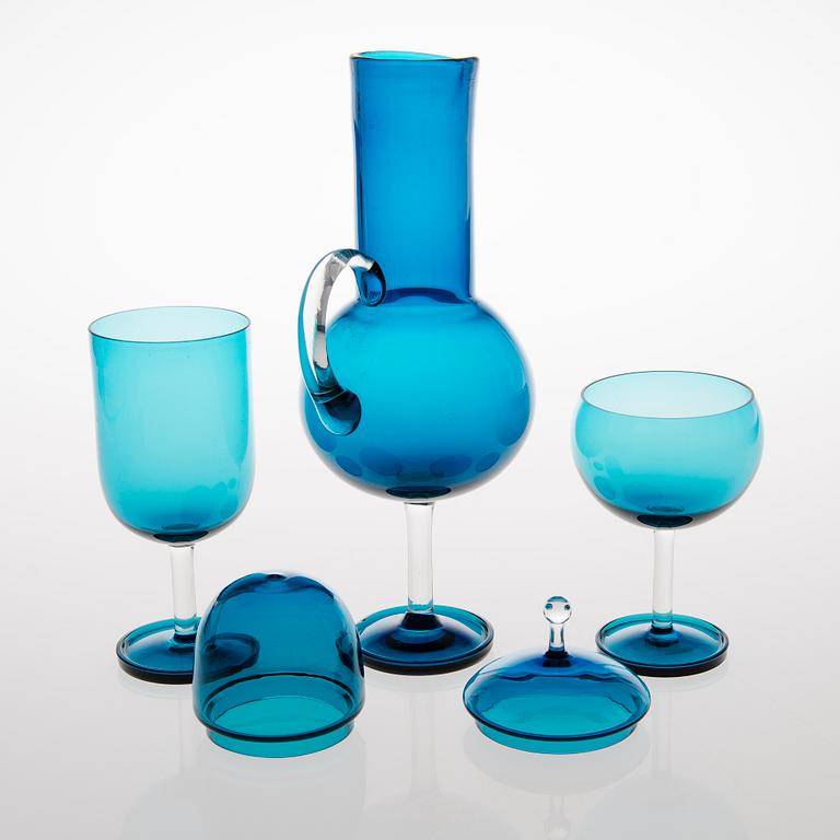 A 25 piece 'Harlekiini' glasswear for Riihimäki Glass, Finland.