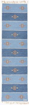 Gallery rug, Rölakan, signed NN. Approx. 310 x 80 cm.