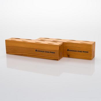 Tapio Wirkkala, snapsglas, 8 st, "Gaissa", Iittala. I två träaskar.