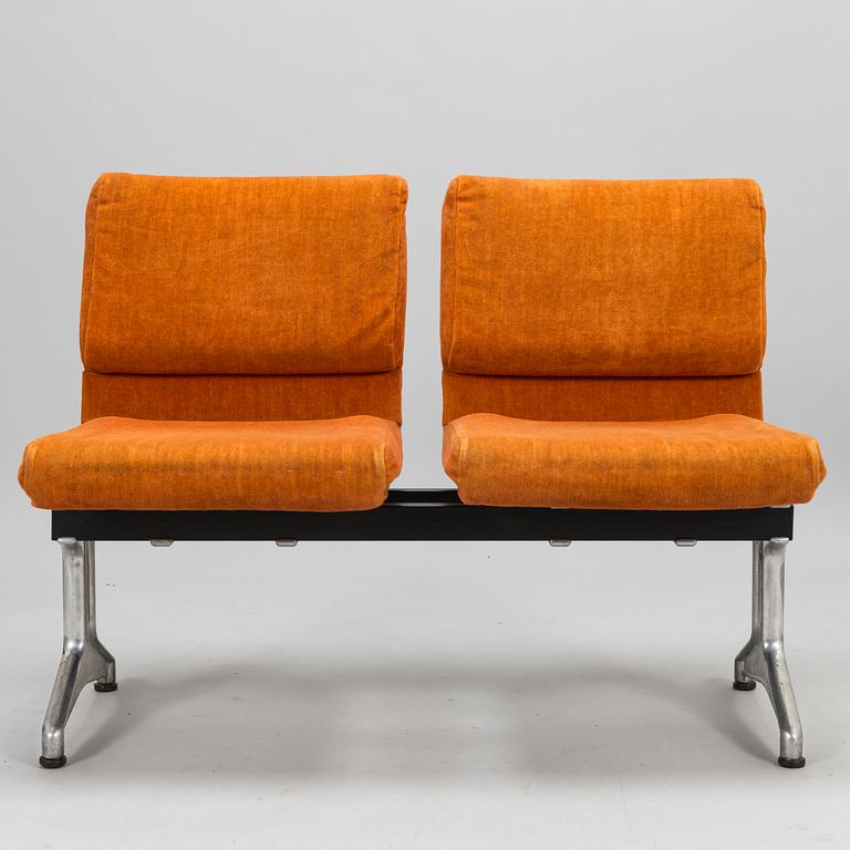 YRJÖ KUKKAPURO, a 1970's sofa for Haimi.