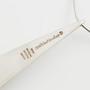 Anni & Bent Knudsen, collier, silver med cabochonslipade ametister, Danmark ca 1960-tal.