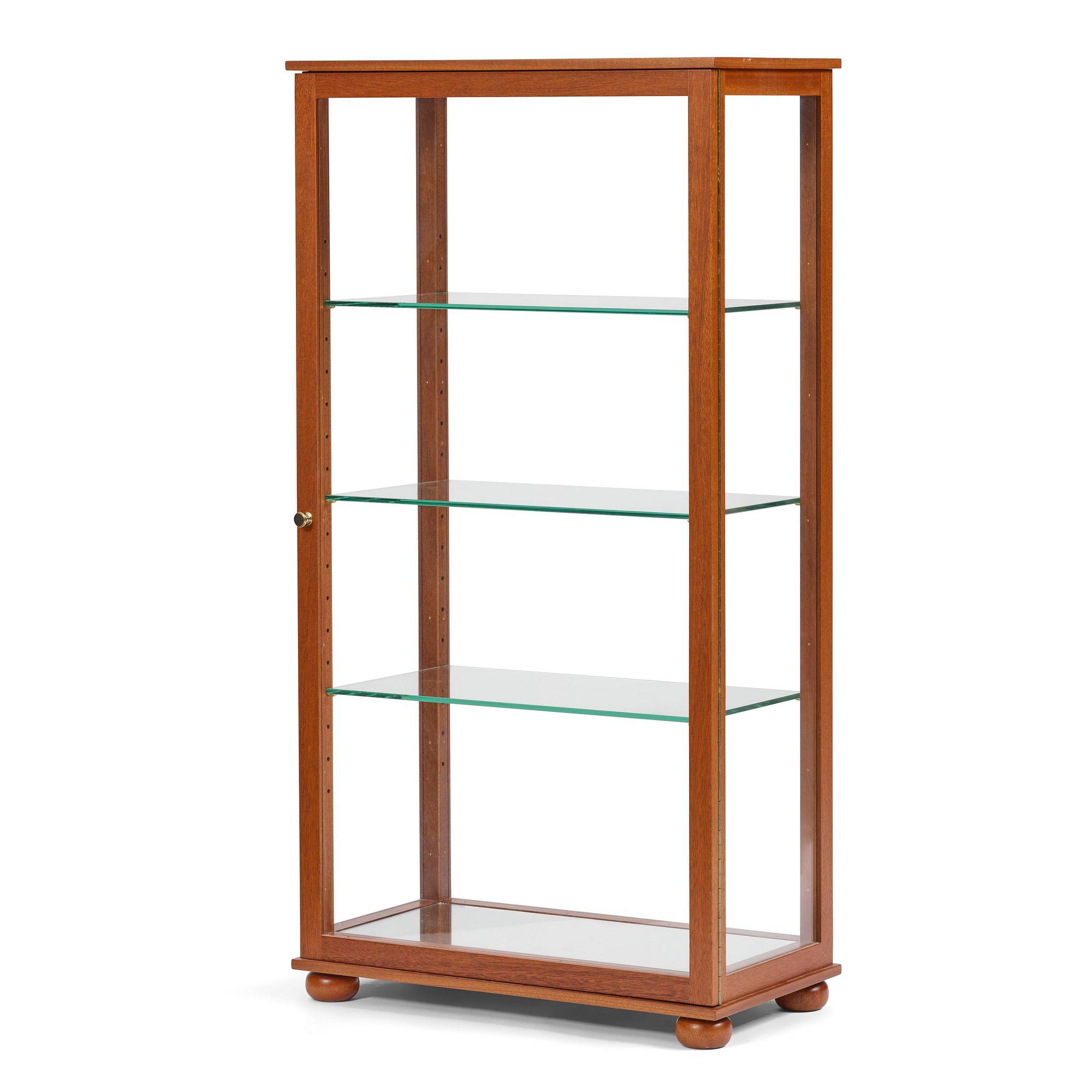 Josef Frank, a display cabinet model 649, Firma Svenskt Tenn, 2016.