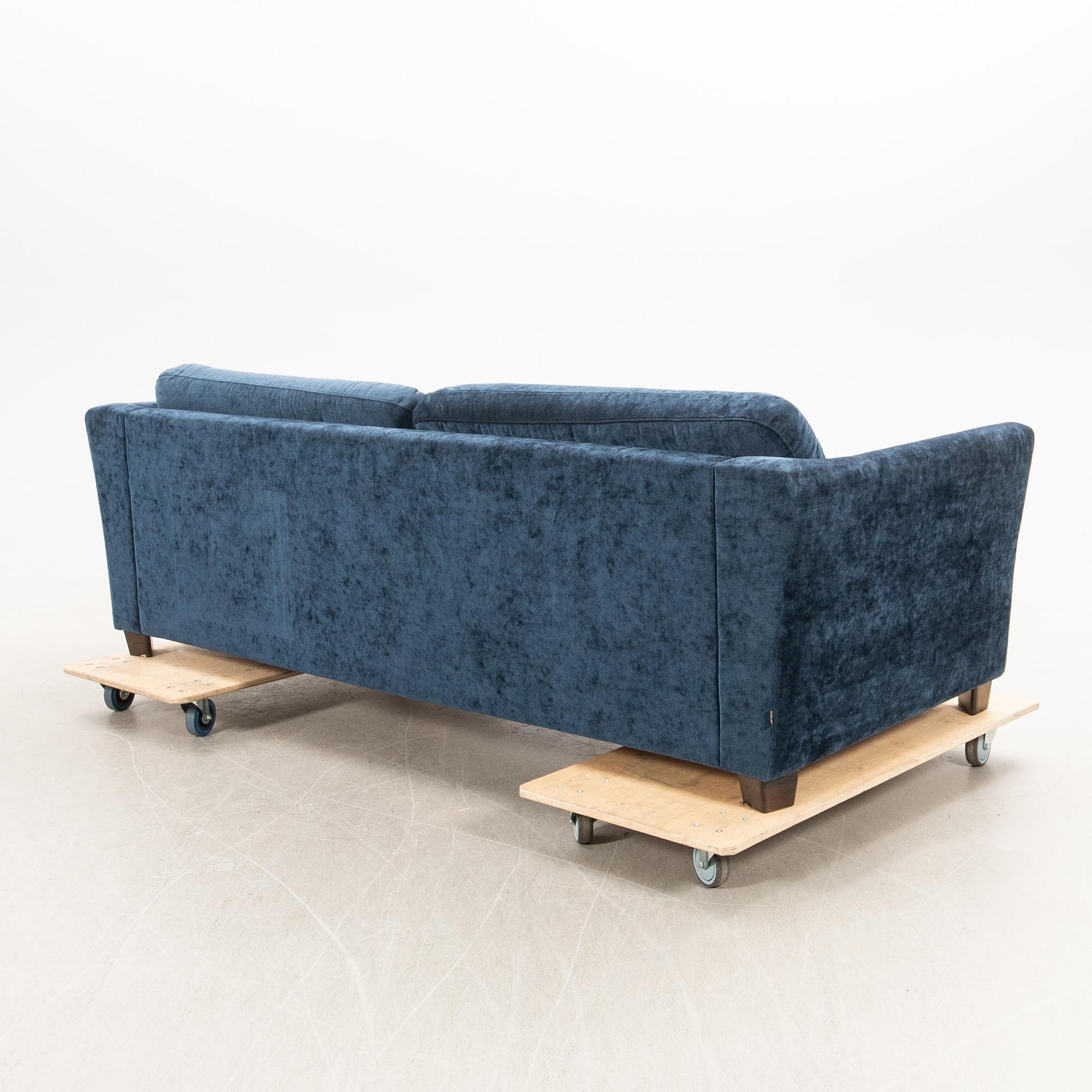 Soffa  Vilmers modern tillverkning.