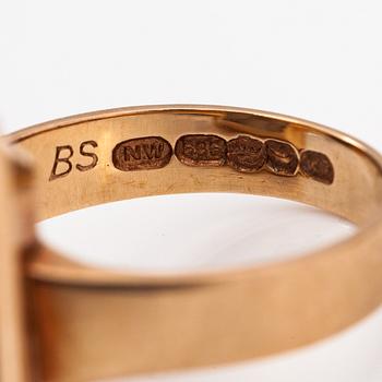 Bror Sundgren, Ring, 14K guld, rökkvarts. Westerback, Helsingfors 1963.