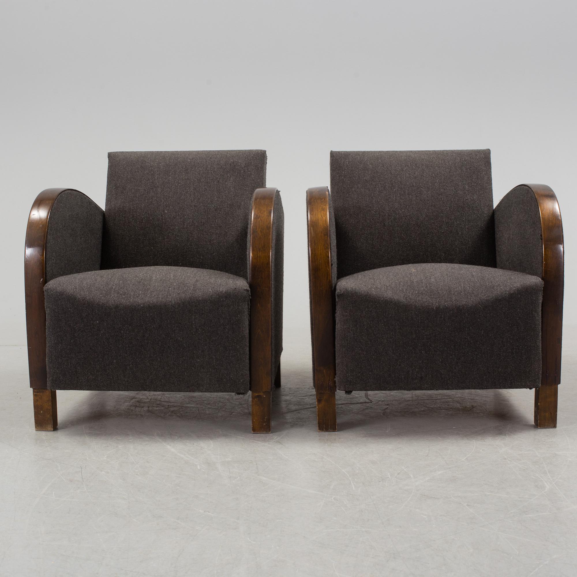 A pair of art déco easy chairs, 1930s/1940s.