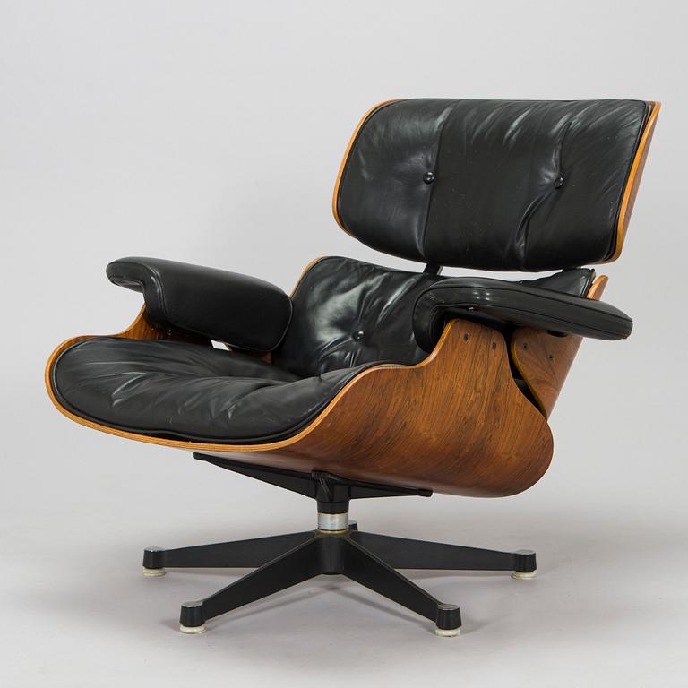 Charles & Ray Eames, 'Lounge chair' and ottoman, licensed by Mobilier International France, 1977.