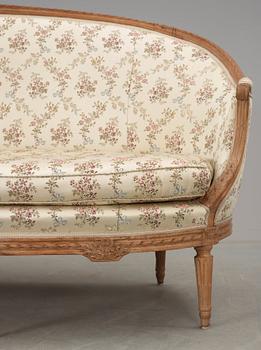 SOFFA. Frankrike, 1700-talets andra hälft. Louis XVI.