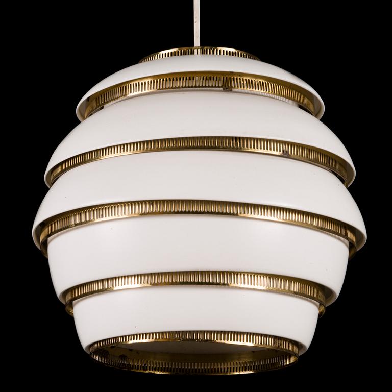 ALVAR AALTO, A 'Beehive A331' pendant light for Valaistustyö, Finland.