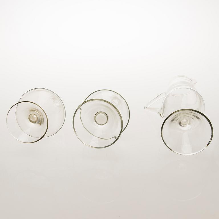 TAMARA ALADIN, KARAFFER, 3 st, glas, X-serien, Riihimäen Lasi 1961-64. Modellerna formgivna 1961.