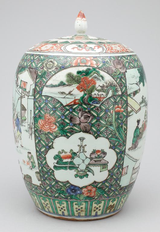 KRUKA med LOCK, porslin, Kanton, Kina, 1900-tal.