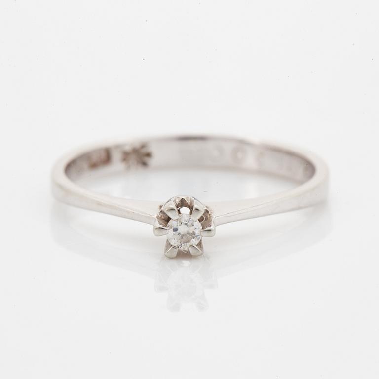 Small brilliant-cut diamond ring.