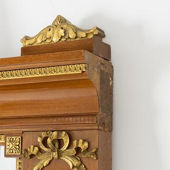 Spegel/väggfält, empirestil, omkring år 1900.