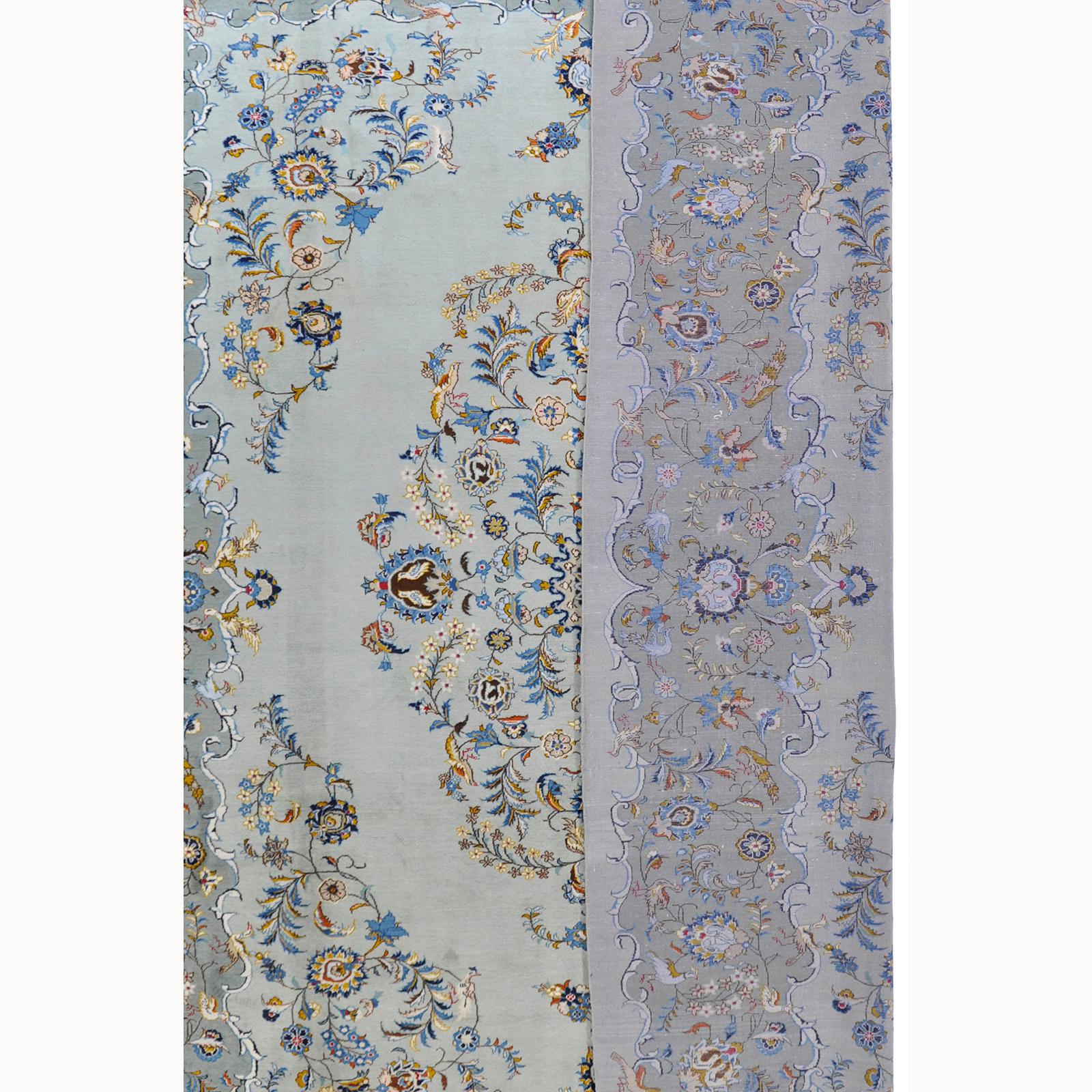 Matto, so called Royal Kashan, ca 407 x 330 cm.