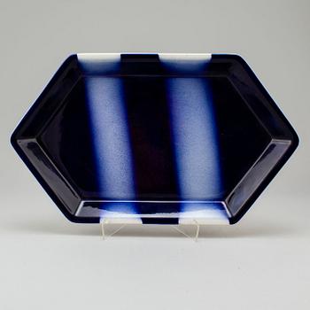 MARGARETA HENNIX, fat, keramik, Gustavsberg, signerat.