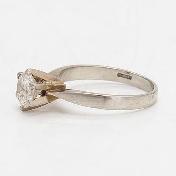 An 18K white gold ring, brilliant-cut diamond approx. 0.85 ct, Attilio Buzzetti, Rome, Italy.