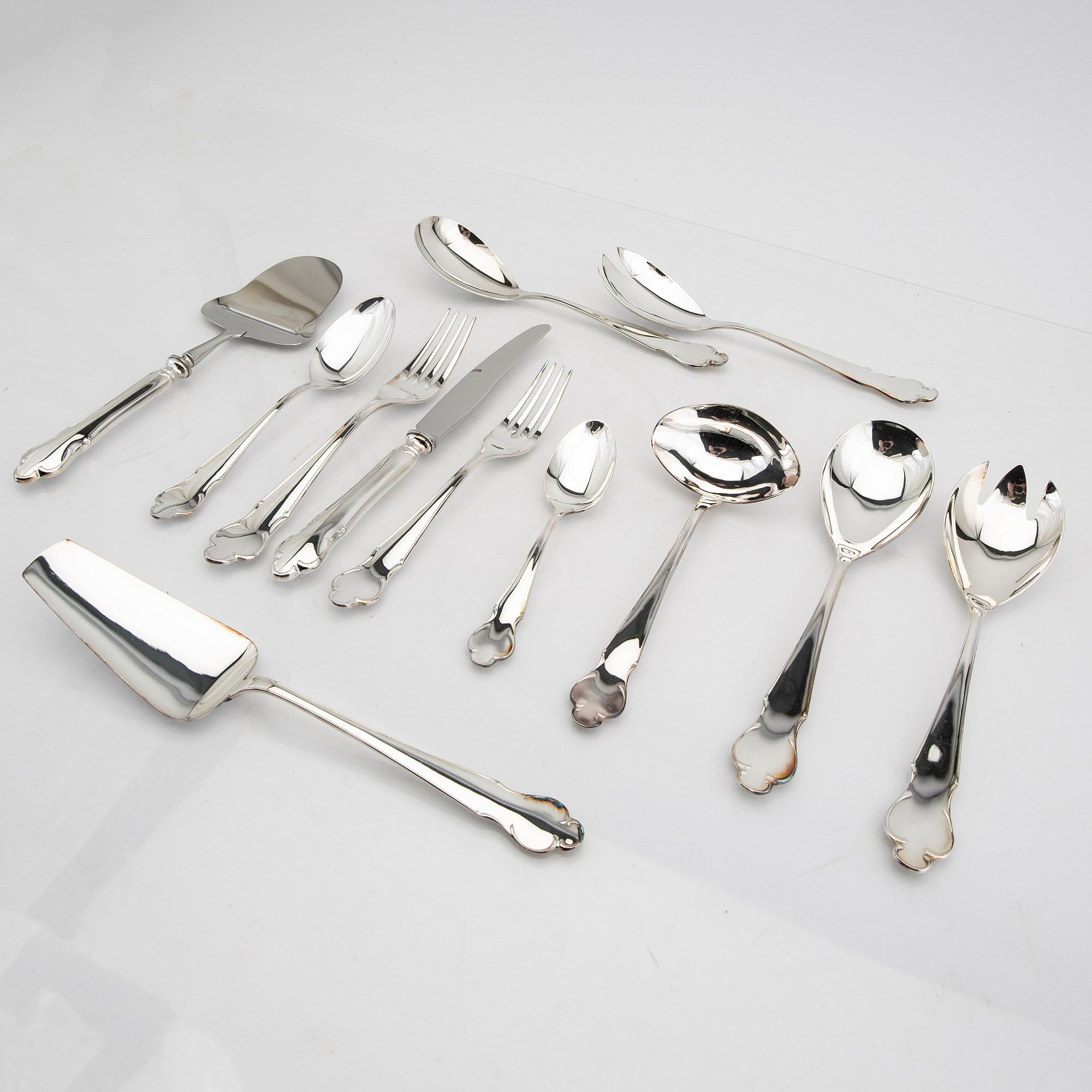 A Swedish 20th century set of 42 pcs of silver cutlery mark of Gensen Eskilstuna 1999 total weight 2572 grams.
