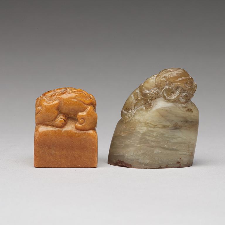 Two carved Chinese seals, presumably around 1900.