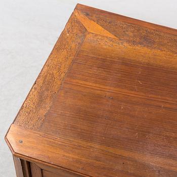 A late gustavian chest of drawers from around year 1800.