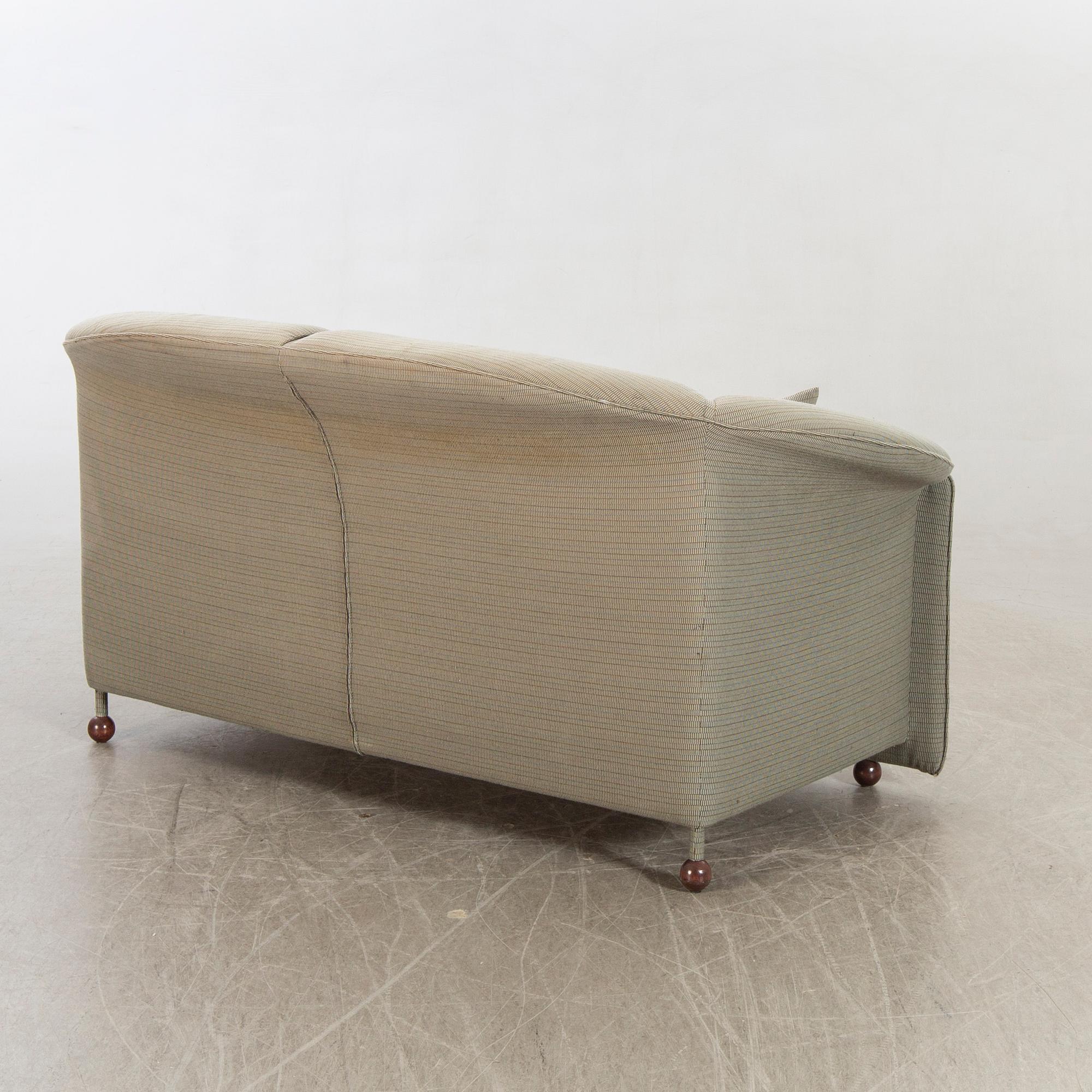 Paolo Piva sofa "Aura" for Wittmann later part of the 20th century.