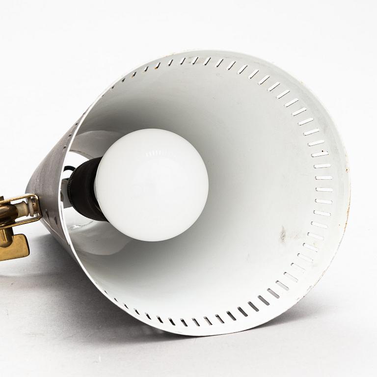 Mauri Almari, Bordslampa, K11-15, Idman, 1900-talets mitt.