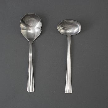 FOLKE ARSTRÖM, a 'Thebe' 141 piece stainless steel cutlery service from Gense.