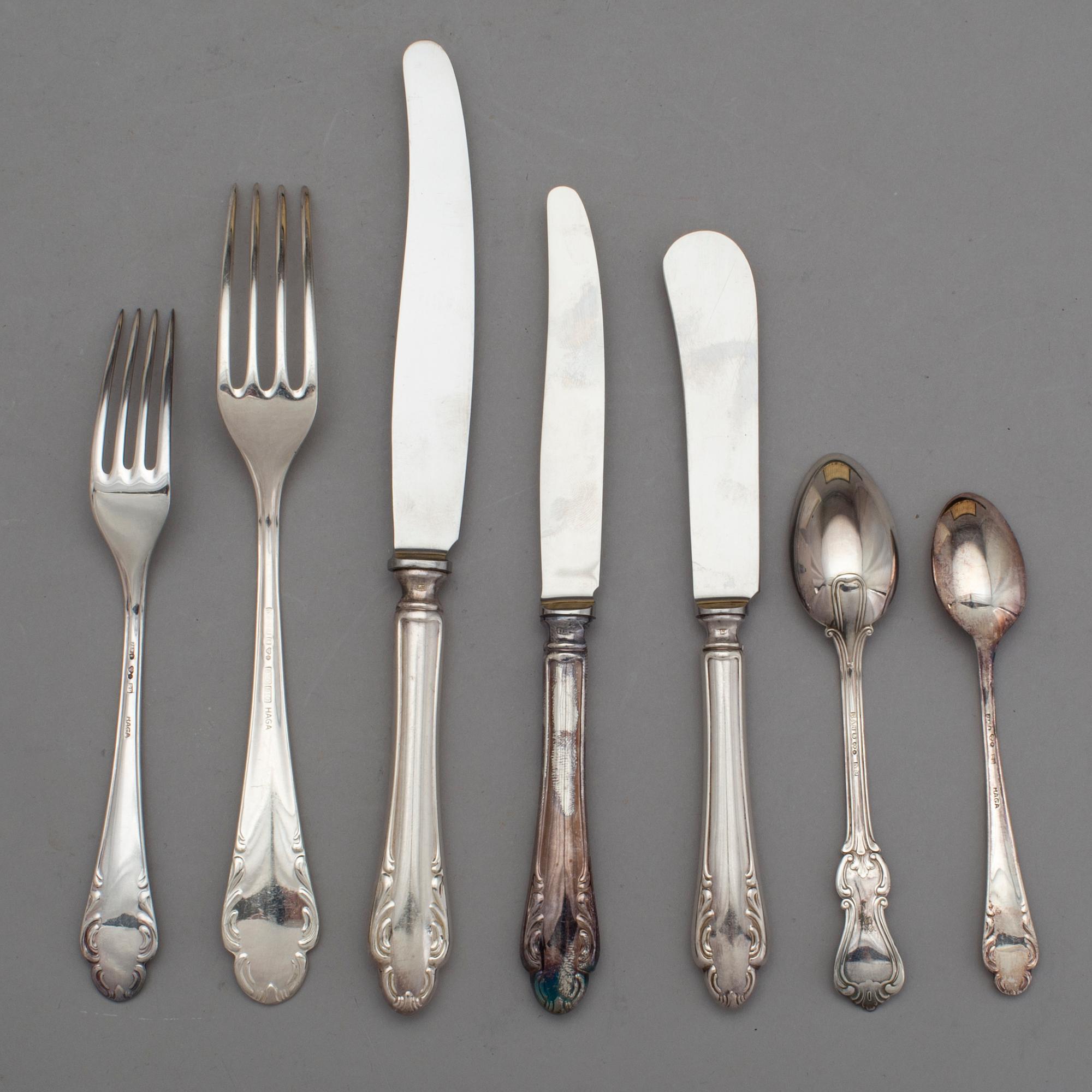 SILVERBESTICK, 44 delar, Sverige, 1900-talets andra hälft. Total vikt 1211 gram.