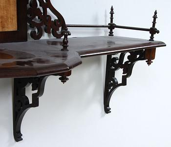 VÄGGHYLLA, 1800/1900-tal.