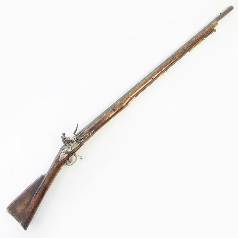 Flintlock rifle, British/Swedish, 18th century.