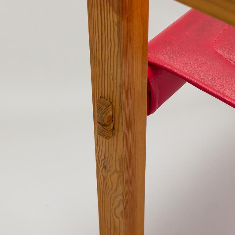 Torsten "Totti" Laakso, a pair of armchairs, “Farmari”, Skanno, 1965.