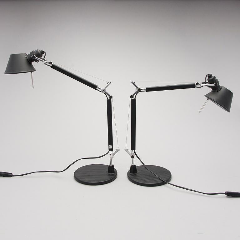 PÖYTÄVALAISINPARI, "Tolomeo, micro", Michele De Lucchi ja Giancarlo Fassina, Artemide, Italia.