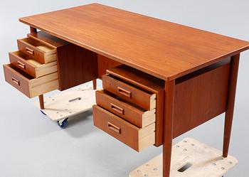 A 1950/60s desk.