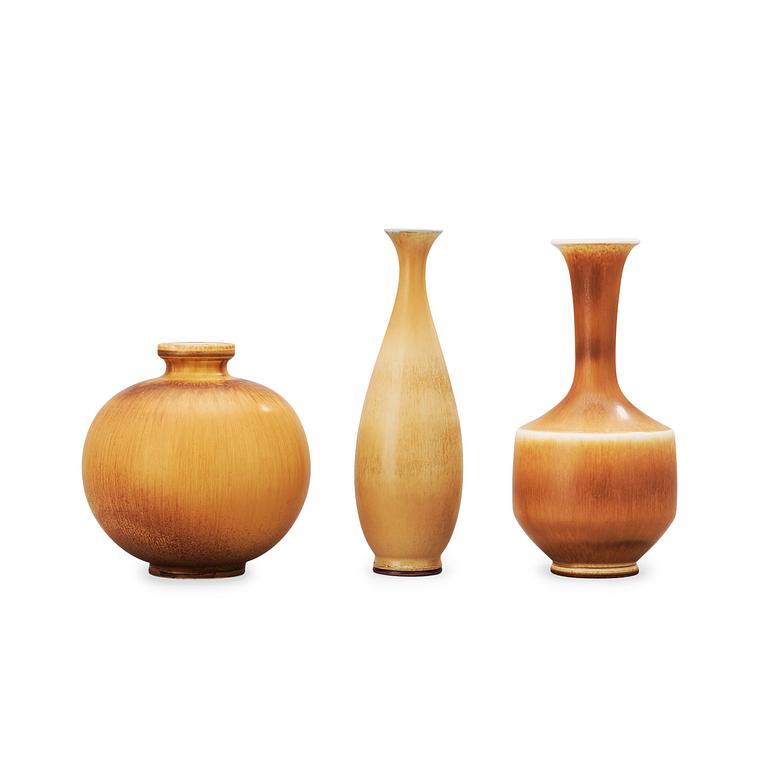 A set of three Berndt Friberg stoneware vases, Gustavsberg Studio 1945-65.