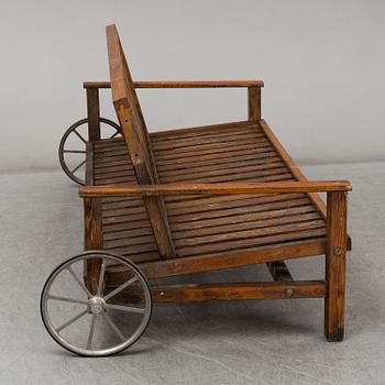 A garden sofa by Elsa Stackelberg, Fri Form, Sweden.