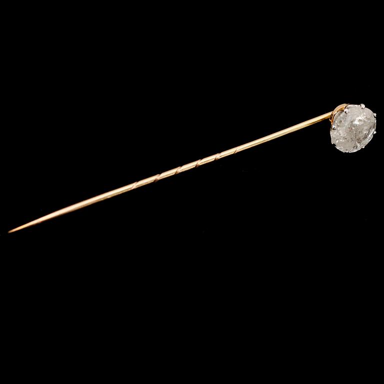 KRÅSNÅL, guld, diamant ca 2.40 ct.