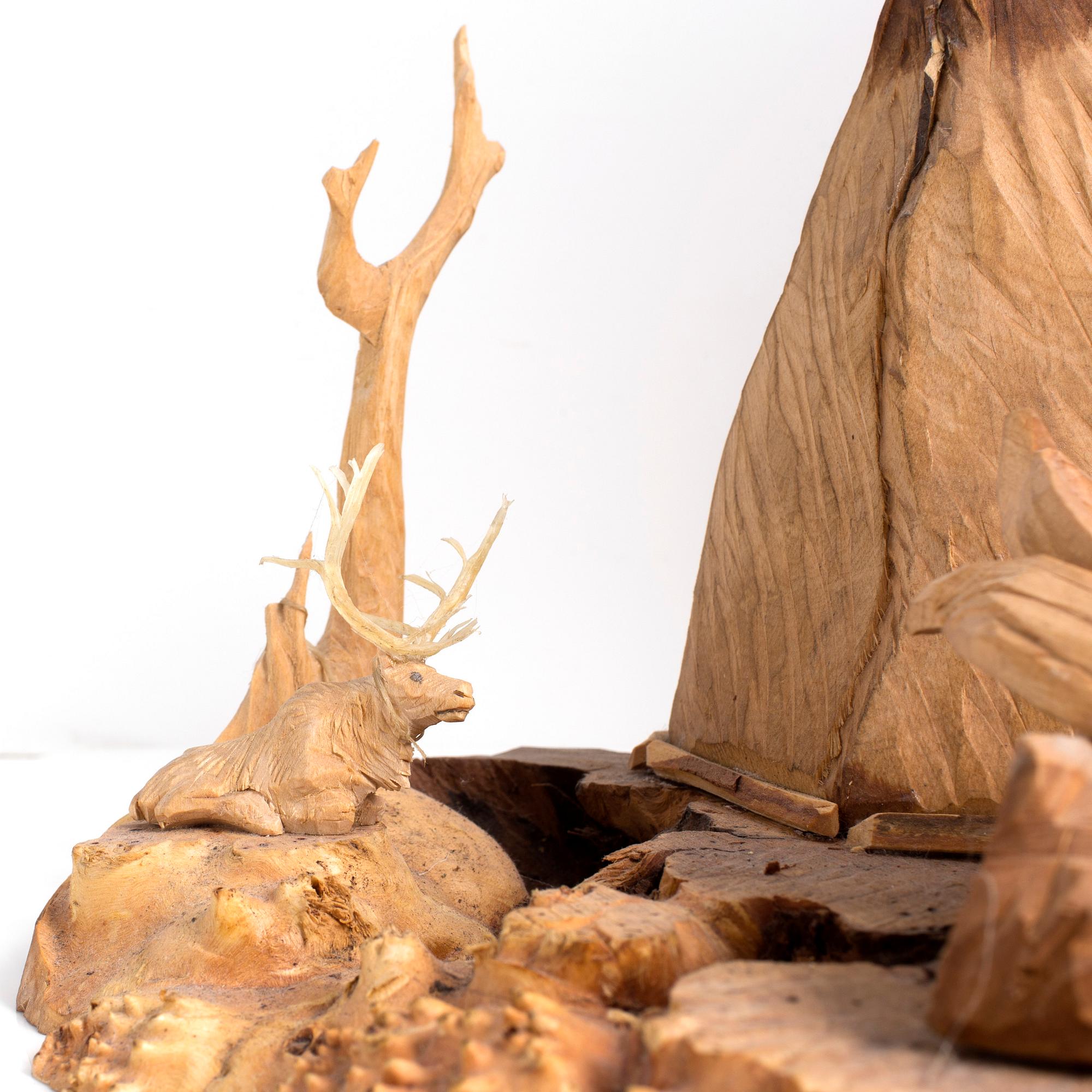 MARTIN STENSTRÖM, Jutsajaure, skulpturgrupp, snidat trä, signerad M.S. och daterad Jutsajaure 1987.