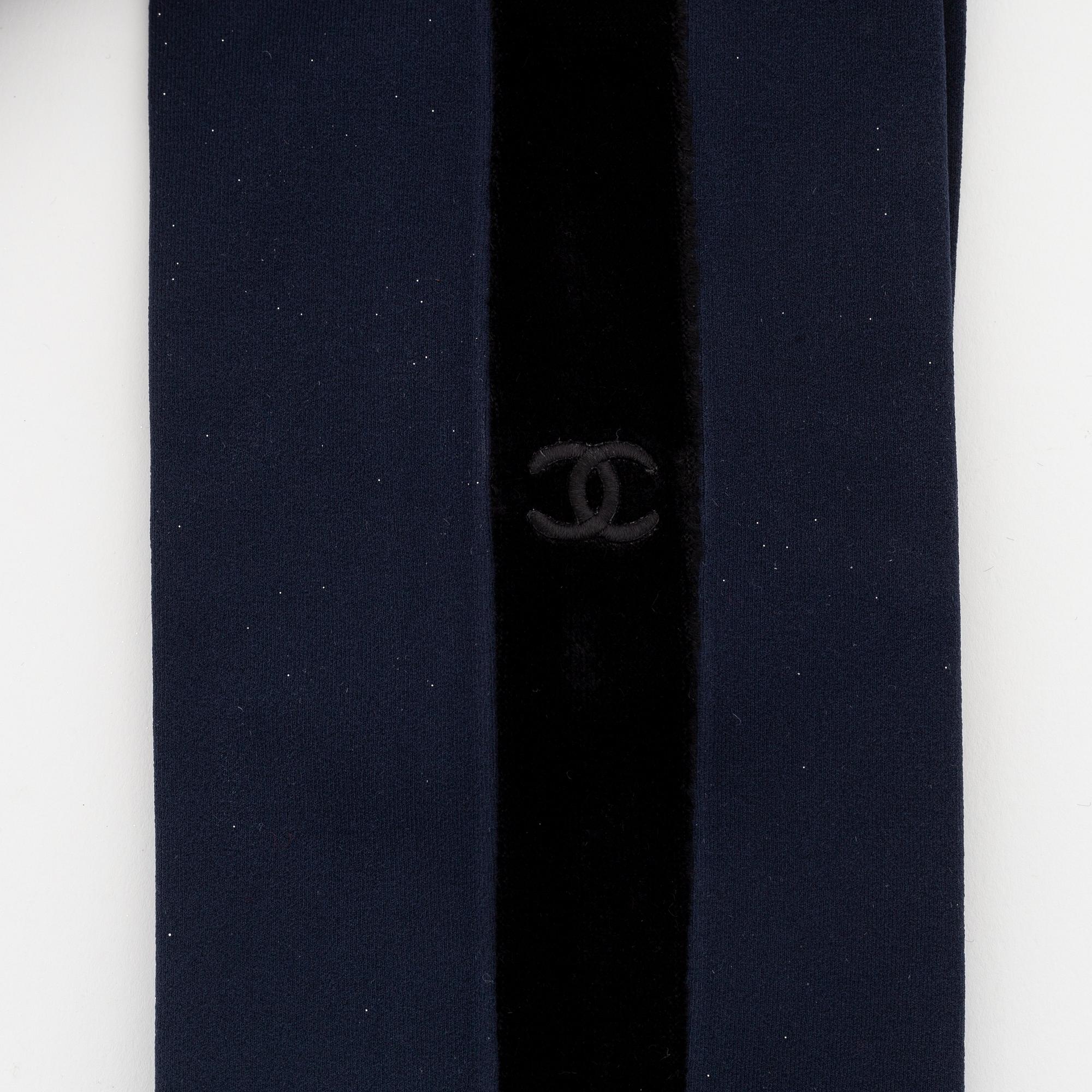 Chanel, 3 pairs of tights, size S.