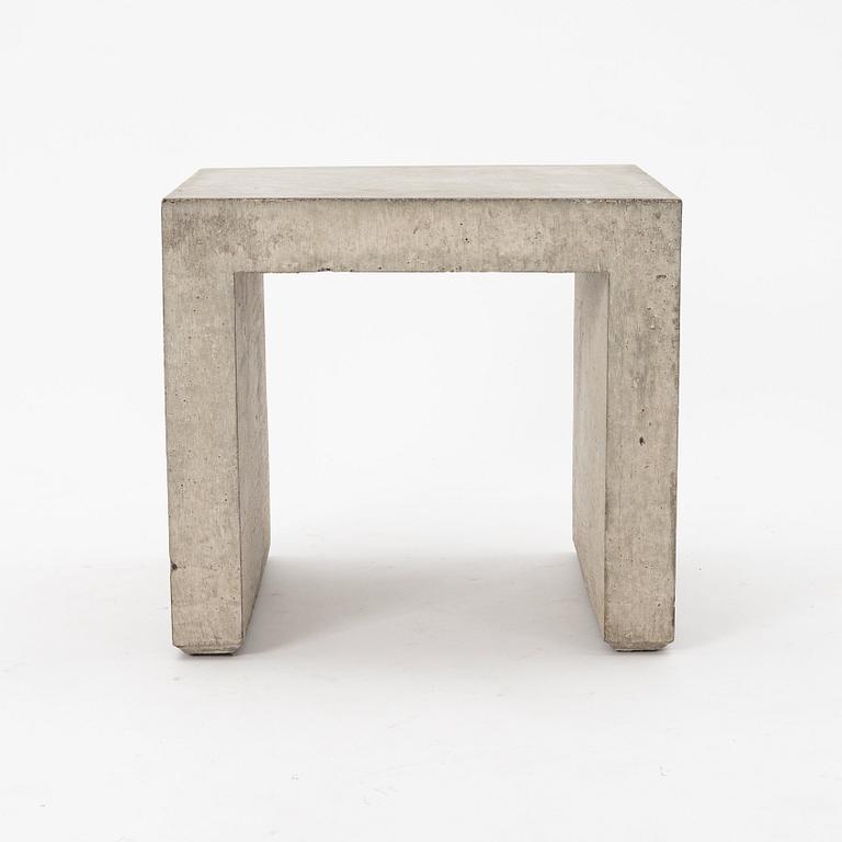 Tom Mårtenson, sidobord, specialritat, Perranch Concrete Design, Sverige 1980-tal.