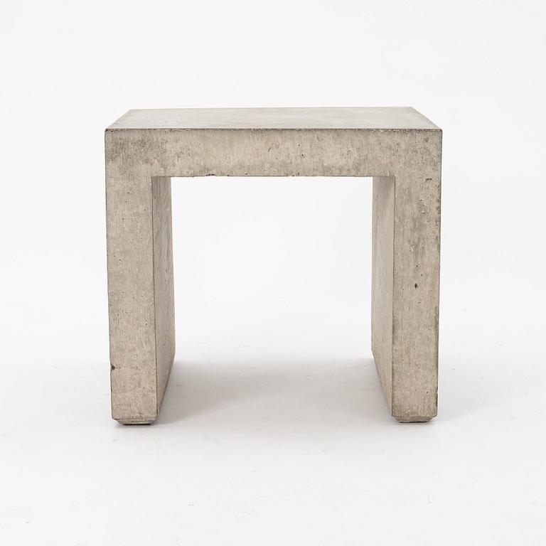 Tom Mårtenson, a custom designed concrete sidetable, Perranch Concrete Design, Sweden 1980s.