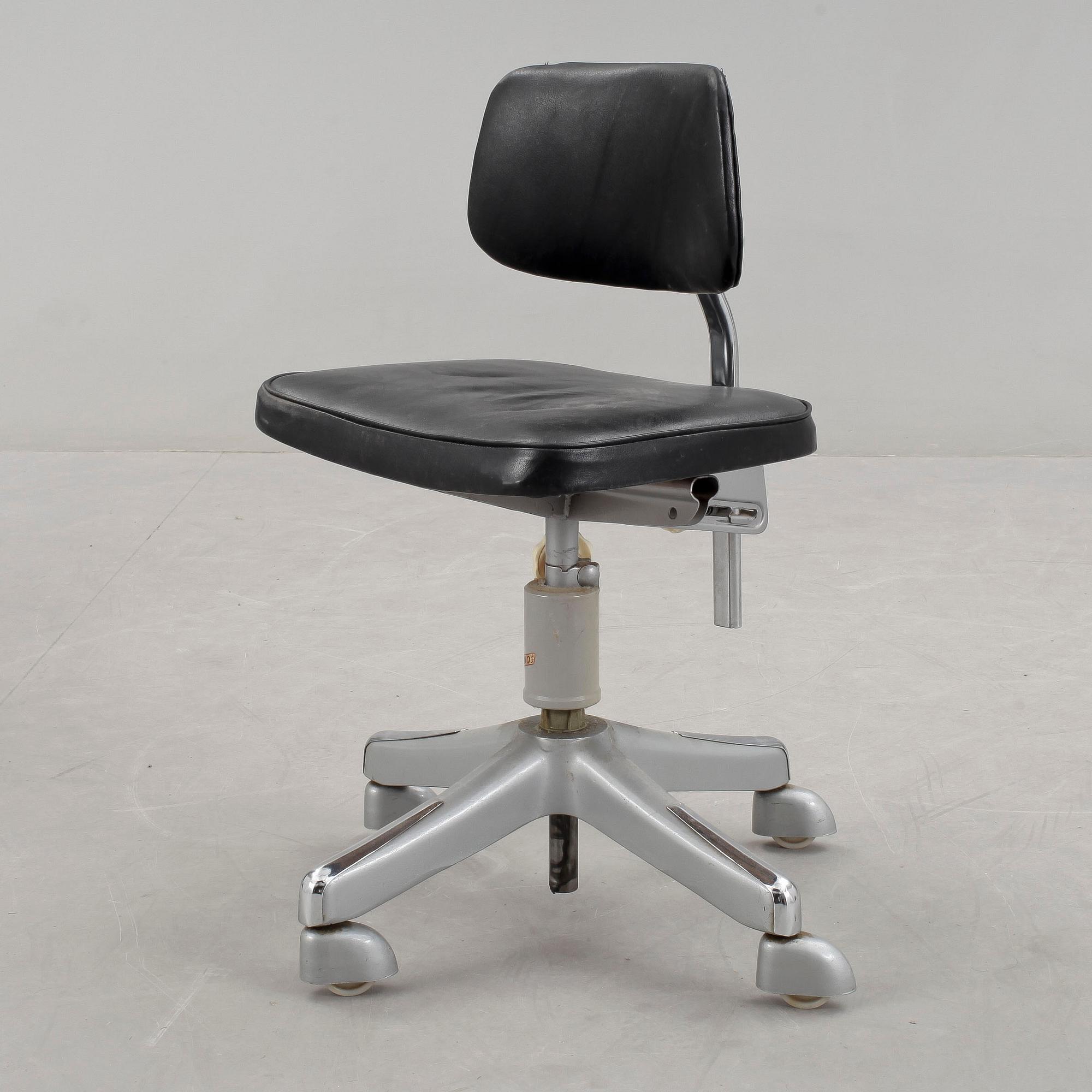 SKRIVBORDSSTOL, Savo AS, Skandinavium, 1900-talets andra hälft.